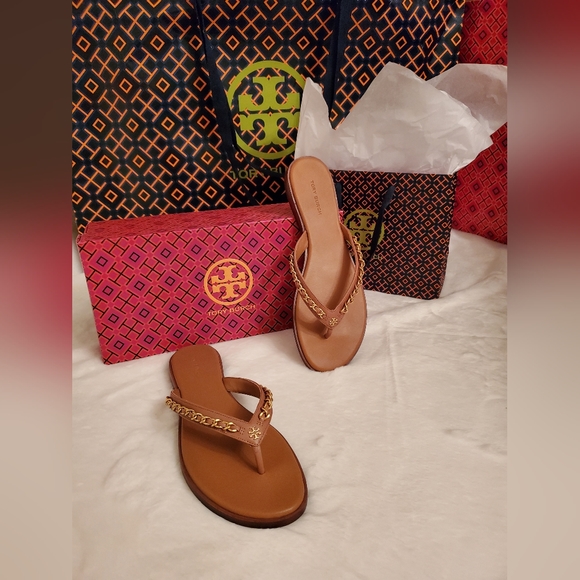Tory Burch Shoes - NEW WITH TAG & BOX! FABULOUS! TORY BURCH EVERLY CHAIN THONG SLIDE